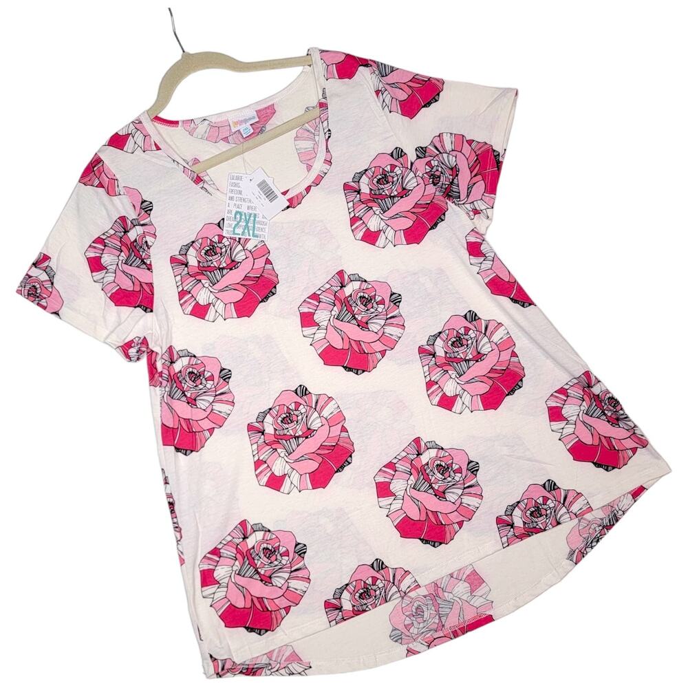 LuLaRoe Classic Tee 2XL Pink Ivory Black Rose Floral Short Sleeve Tee Top NEW